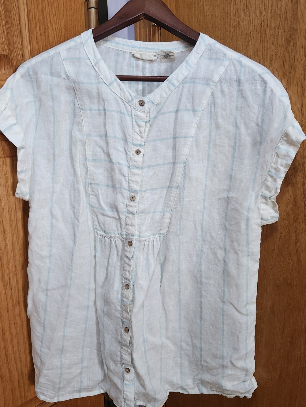 Christian Siriano White Button-Down Short Sleeve Top with Light Blue Stripes